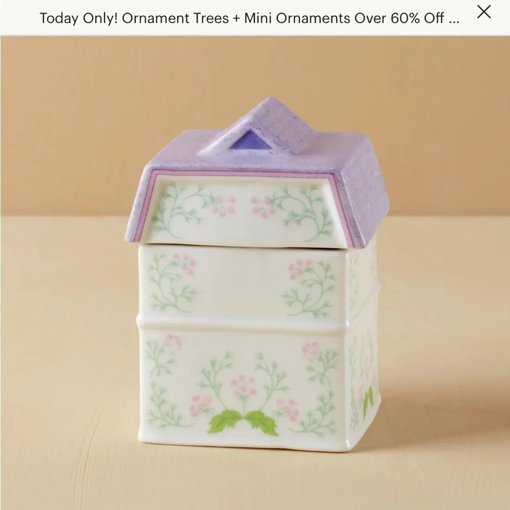 Lenox charming storage
